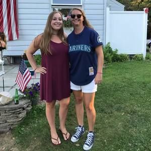 Meet your Posher, Julia